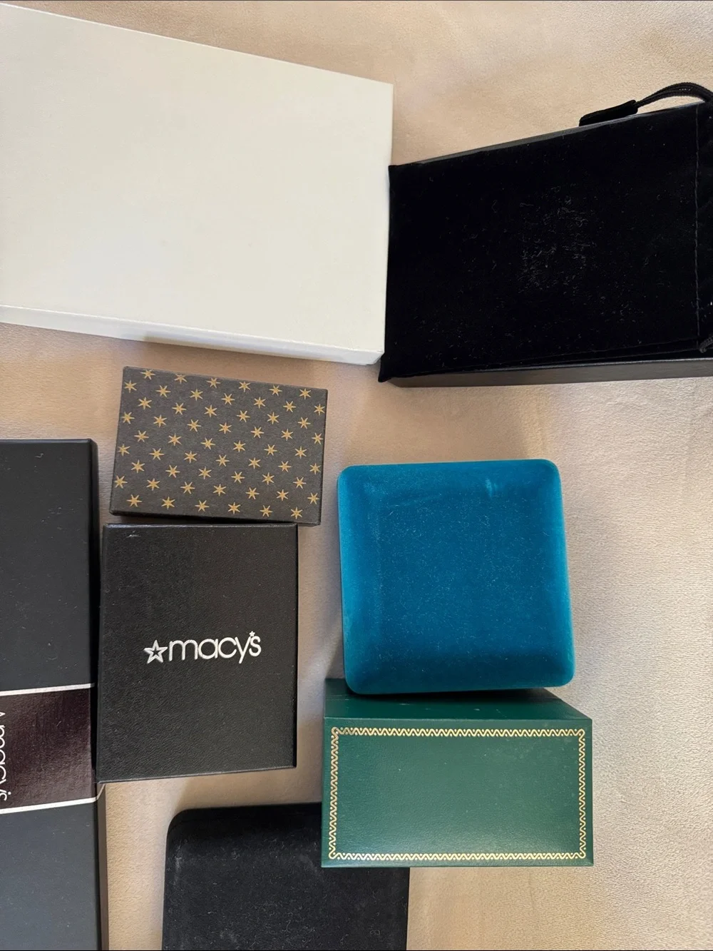 37 Assorted Jewelry Gift Boxes - Mixed Colors - Picture 6 of 7
